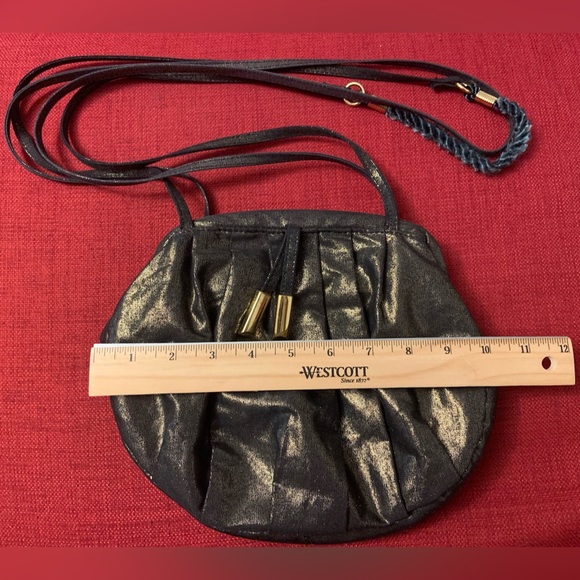 2000s Gold Handbag - Picture 4 of 5